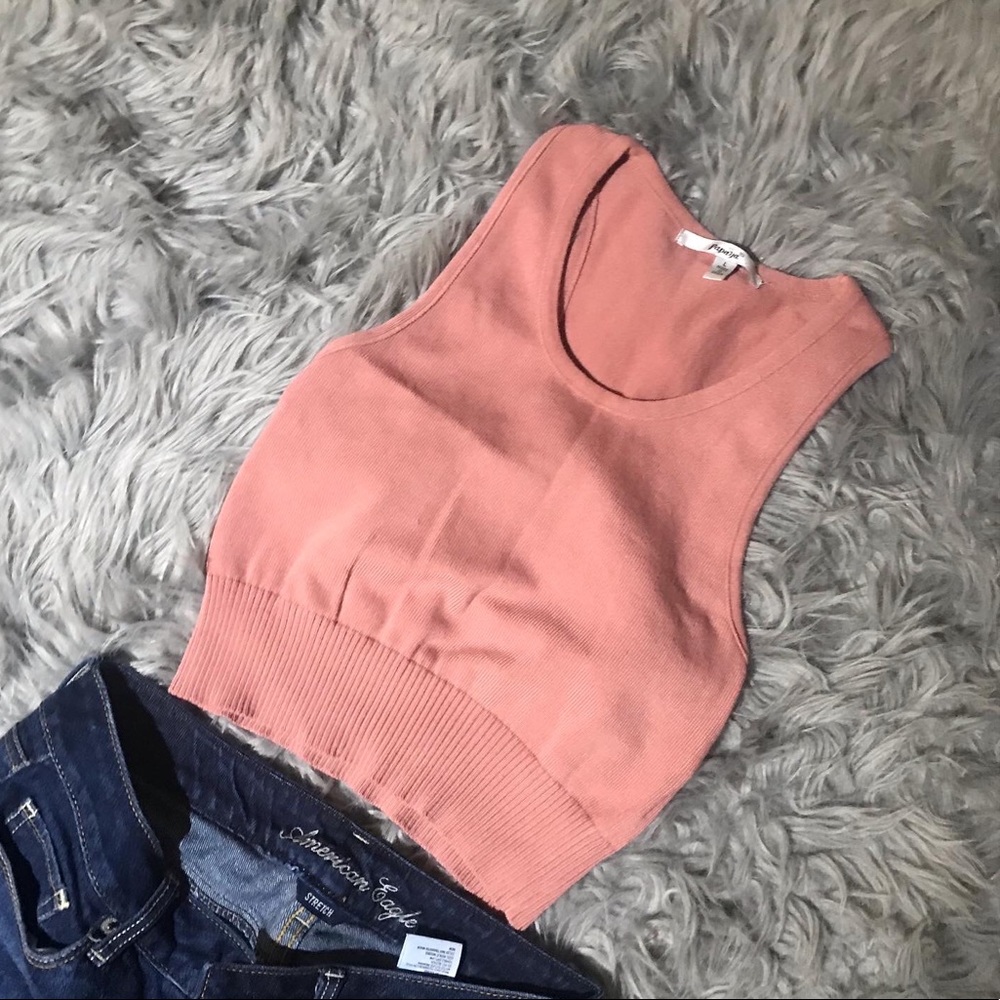 Crop top - Picture 2 of 2